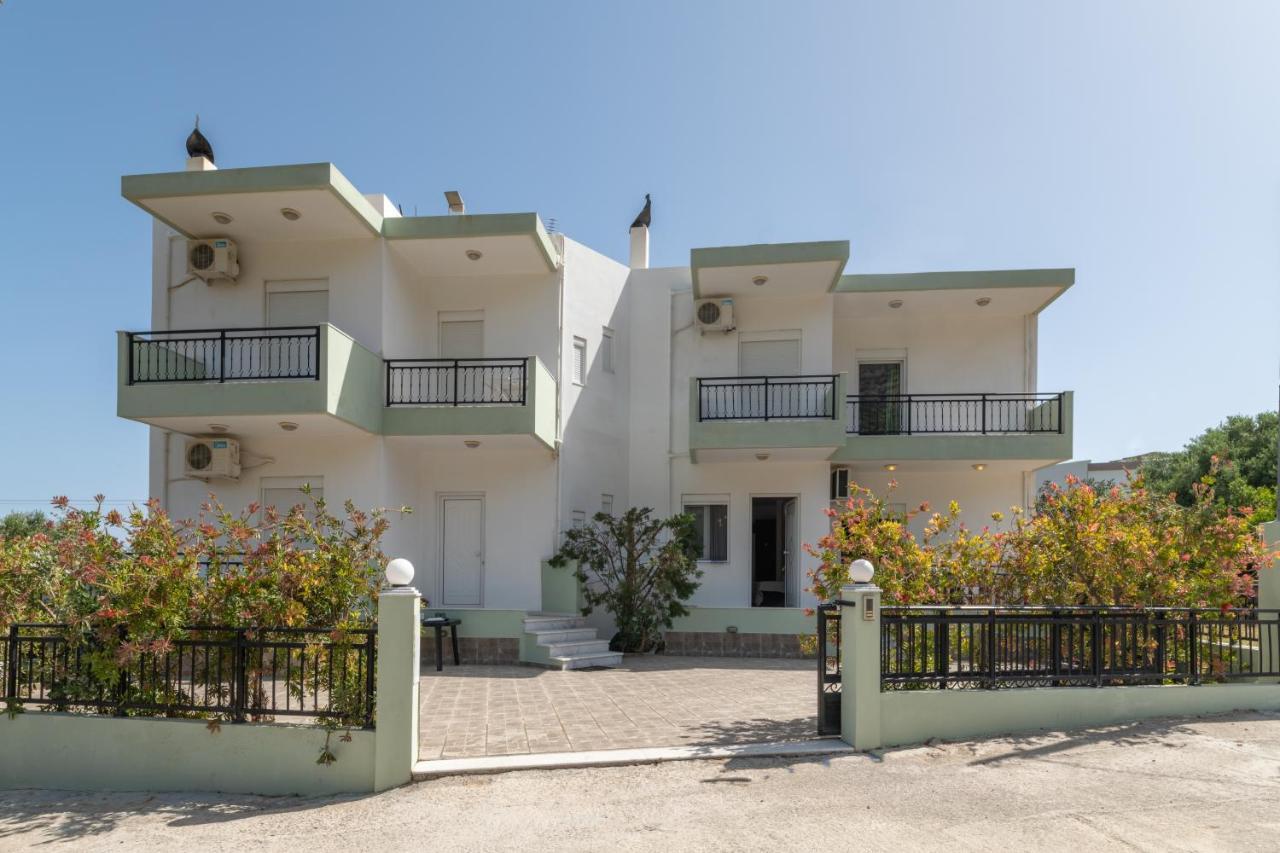 Haris Villas Keratokampos Exterior photo